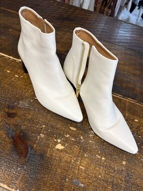 Calvin Klein White Pointed Leather Ankle Booties with Gold Zipper